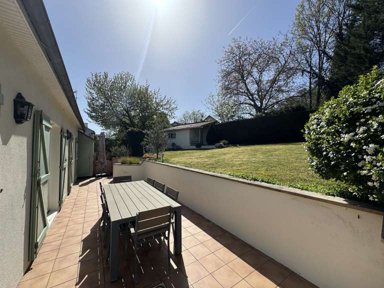 Maison Saint-Germain-en-Laye - 4 chambres - 131m²