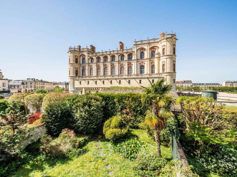 Maison Saint-Germain-en-Laye - 7 chambres - 259m²