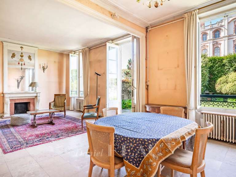 Maison Saint-Germain-en-Laye - 7 chambres - 259m²