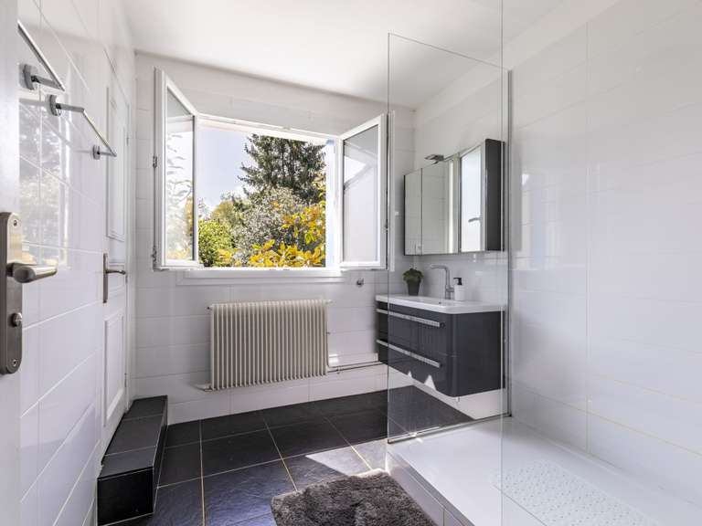 Maison Saint-Germain-en-Laye - 4 chambres - 140m²