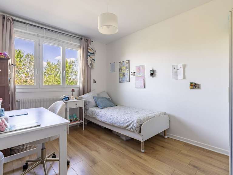 Maison Saint-Germain-en-Laye - 4 chambres - 140m²