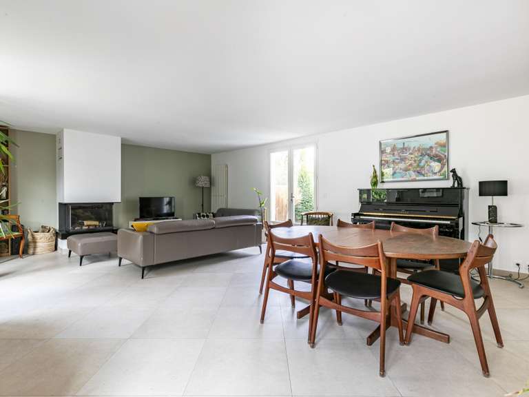 Maison Saint-Germain-en-Laye - 4 chambres - 131m²