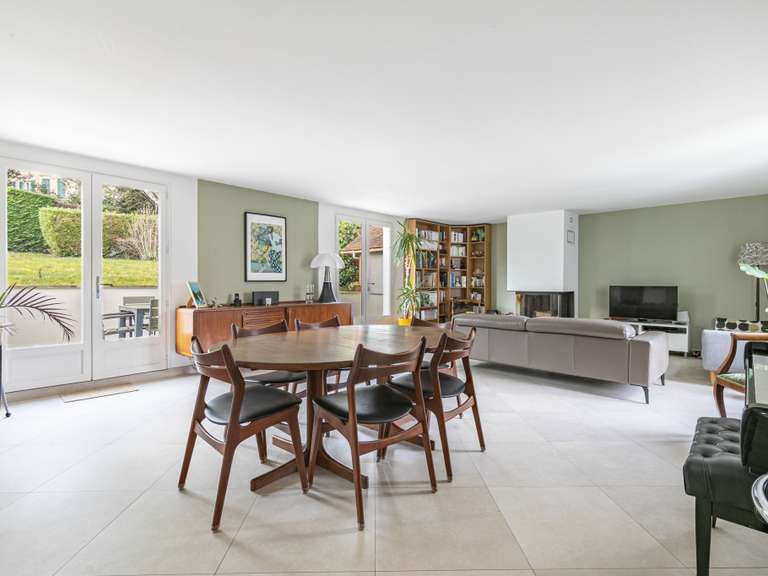 Maison Saint-Germain-en-Laye - 4 chambres - 131m²