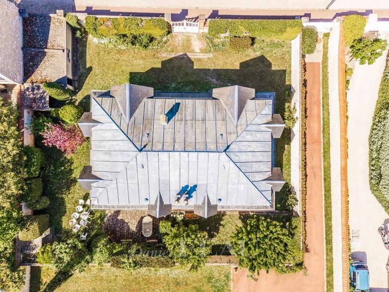 Maison Saint-Germain-en-Laye - 5 chambres - 300m²