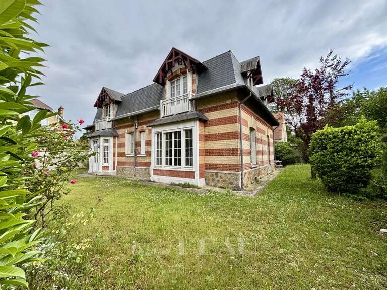 Maison Saint-Germain-en-Laye - 5 chambres - 300m²