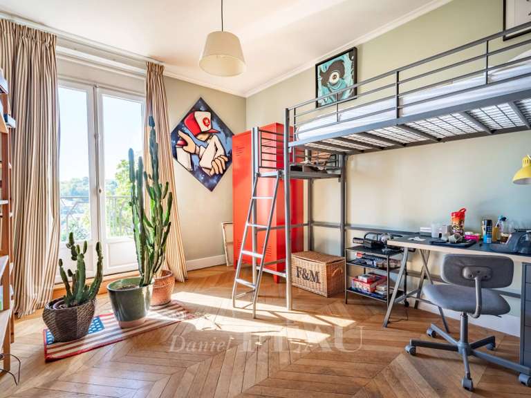 Maison Saint-Germain-en-Laye - 7 chambres - 490m²