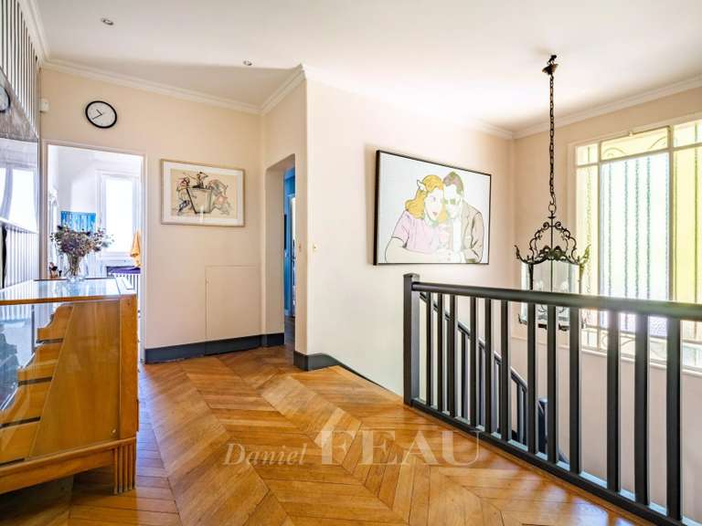 Maison Saint-Germain-en-Laye - 7 chambres - 490m²