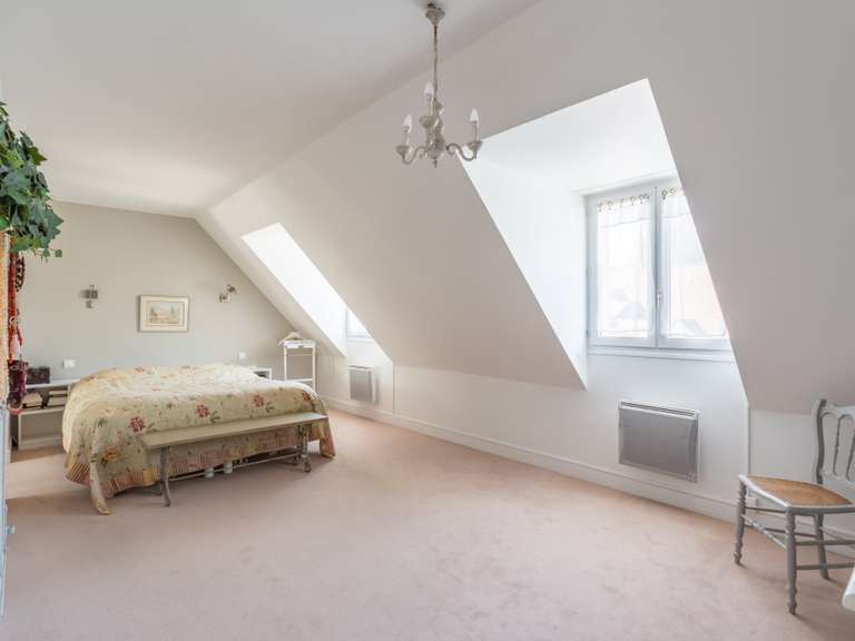 Maison Saint-Germain-en-Laye - 5 chambres - 168m²