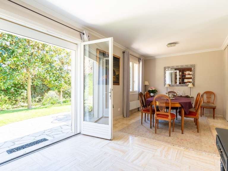 Maison Saint-Germain-en-Laye - 5 chambres - 168m²