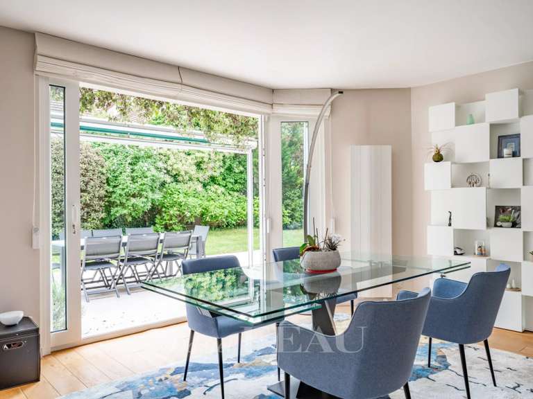 Maison Saint-Germain-en-Laye - 5 chambres - 310m²