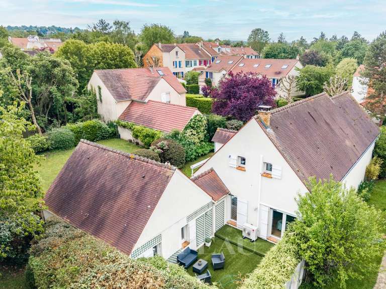 Maison Saint-Germain-en-Laye - 5 chambres - 310m²