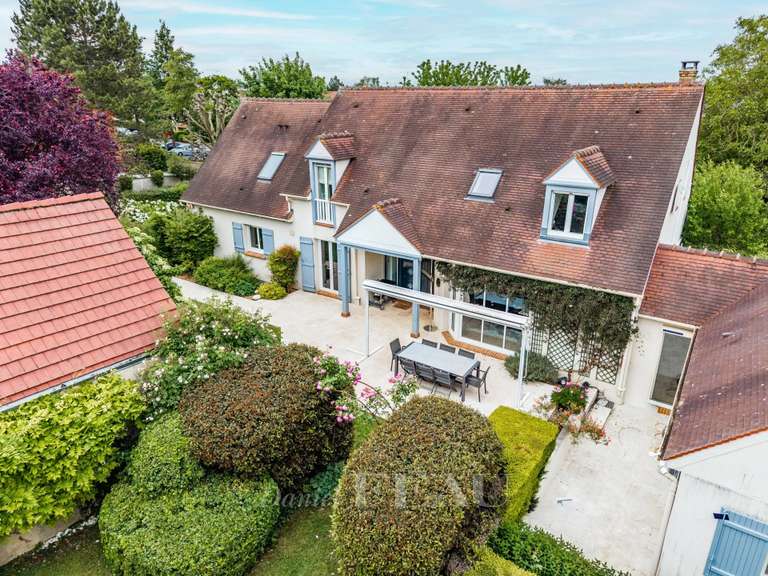 Maison Saint-Germain-en-Laye - 5 chambres - 310m²