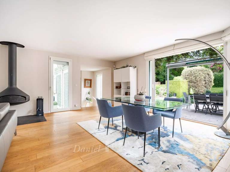 Maison Saint-Germain-en-Laye - 5 chambres - 310m²