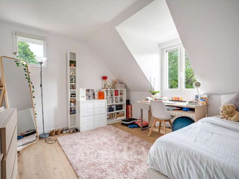 Maison Saint-Germain-en-Laye - 5 chambres - 310m²