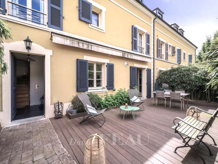 Maison Saint-Germain-en-Laye - 4 chambres - 116m²