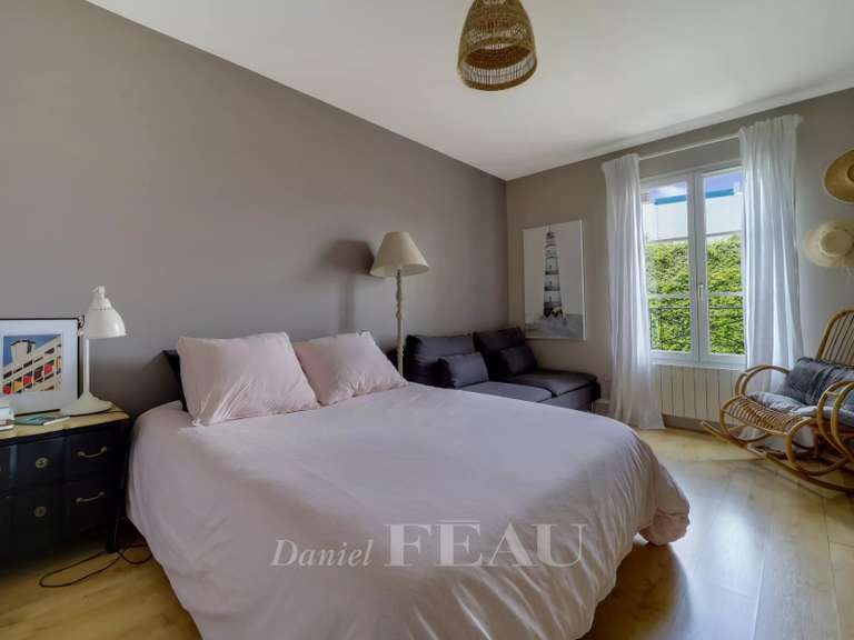 Maison Saint-Germain-en-Laye - 4 chambres - 116m²