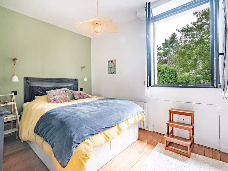 Maison Saint-Germain-en-Laye - 3 chambres - 93m²