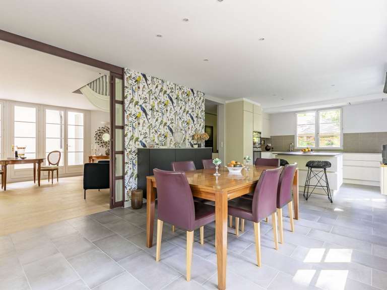 Maison Saint-Germain-en-Laye - 6 chambres - 330m²