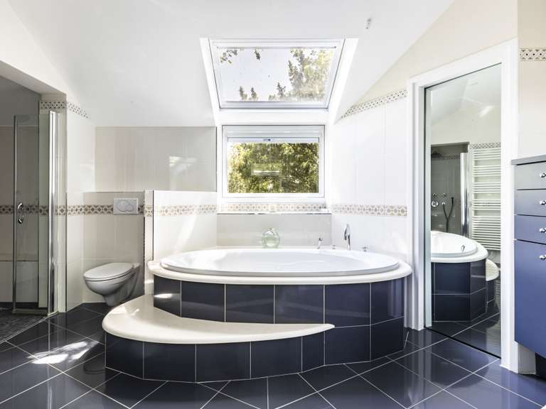 Maison Saint-Germain-en-Laye - 6 chambres - 330m²