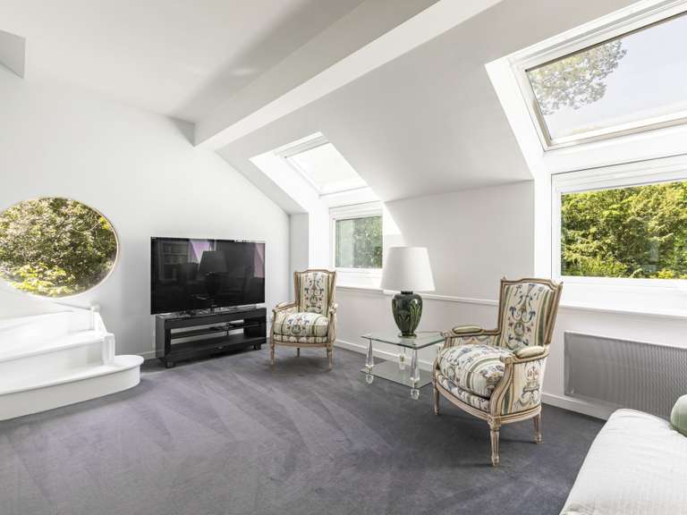 Maison Saint-Germain-en-Laye - 6 chambres - 330m²