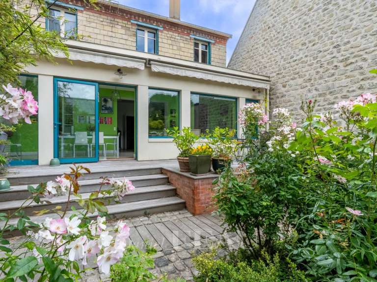 Maison Saint-Germain-en-Laye - 5 chambres - 338m²