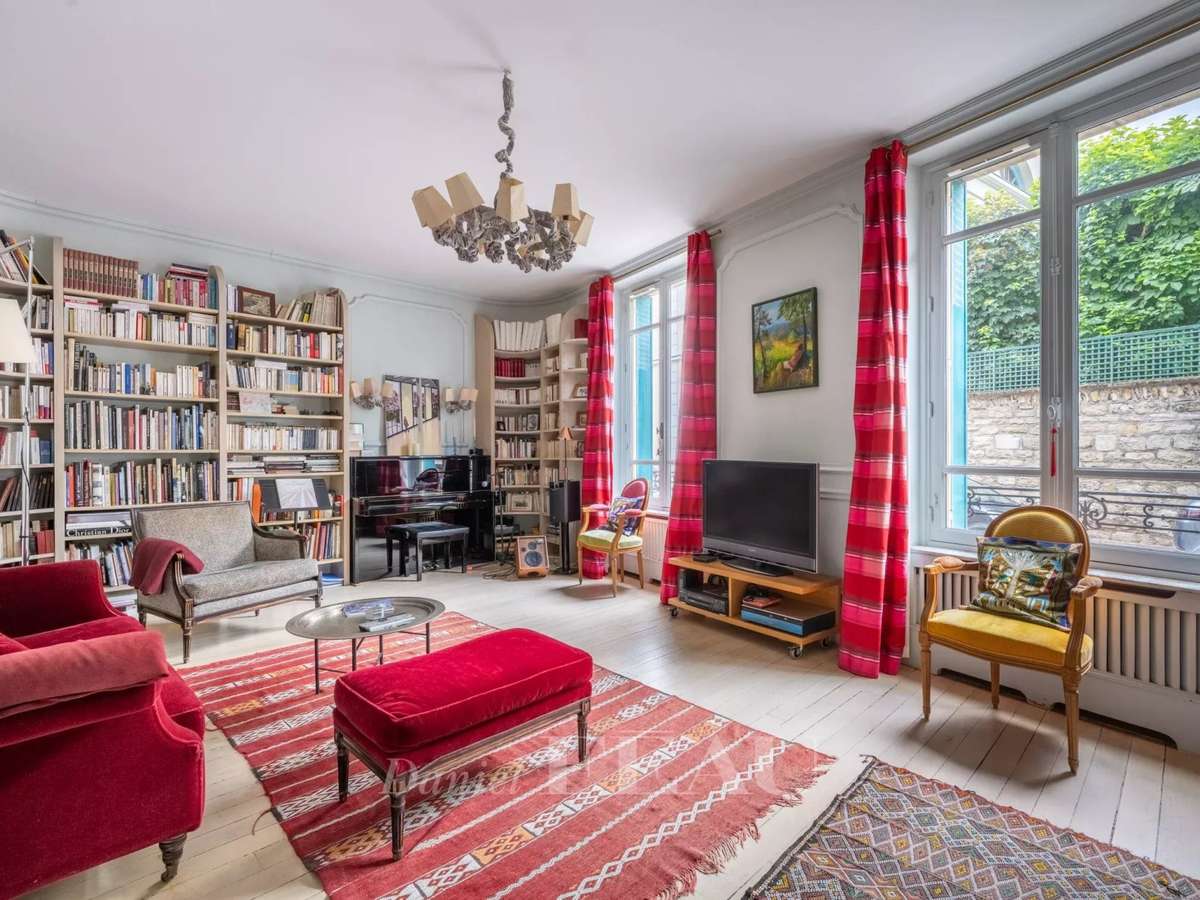 House Saint-Germain-en-Laye