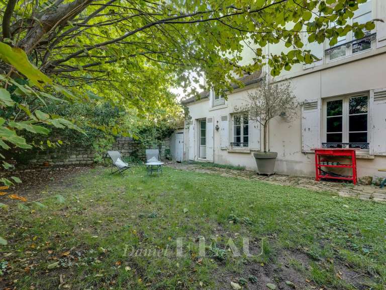 Maison Saint-Germain-en-Laye - 4 chambres - 150m²