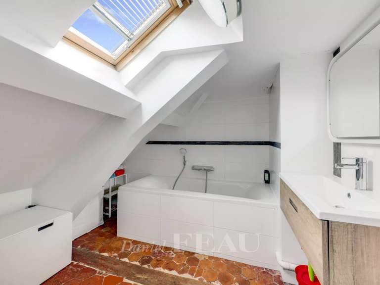 Maison Saint-Germain-en-Laye - 4 chambres - 150m²