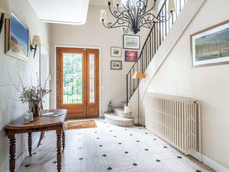 Maison Saint-Germain-en-Laye - 7 chambres - 315m²