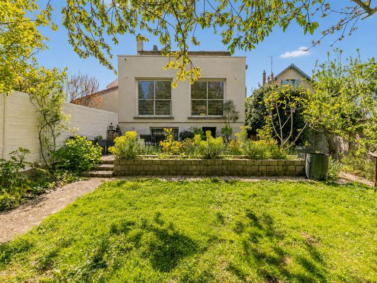Maison Saint-Germain-en-Laye - 4 chambres - 140m²