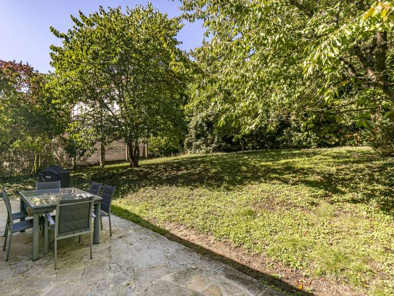 Maison Saint-Germain-en-Laye - 5 chambres - 146m²