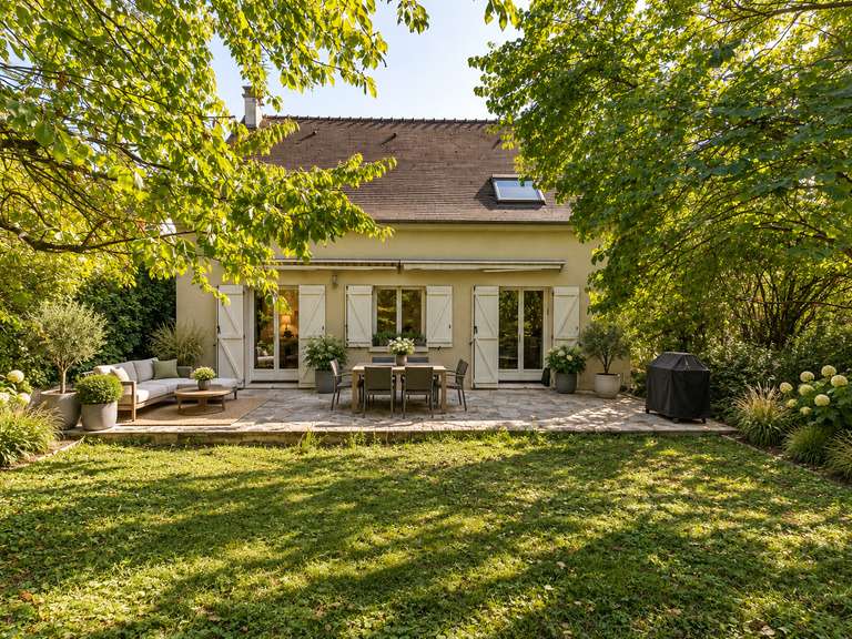 Maison Saint-Germain-en-Laye - 5 chambres - 146m²