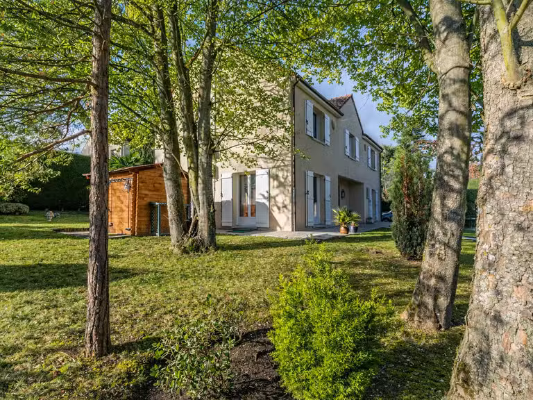 Maison Saint-Germain-en-Laye - 5 chambres - 245m²