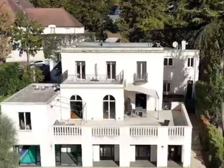 Maison Saint-Germain-en-Laye - 9 chambres - 565m²