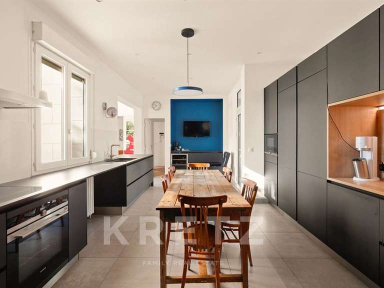 Maison Saint-Germain-en-Laye - 9 chambres - 565m²