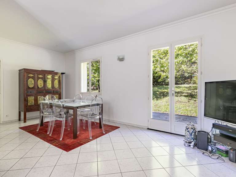 Maison Saint-Germain-en-Laye - 5 chambres - 146m²