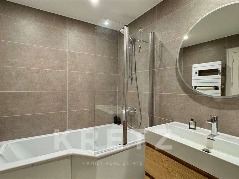 Maison Saint-Gervais-la-Forêt - 8 chambres - 372m²