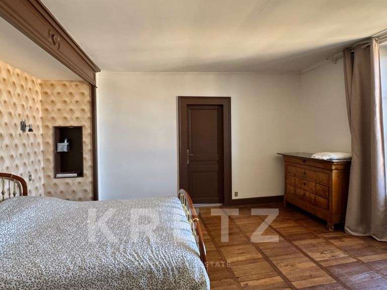 Maison Saint-Gervais-la-Forêt - 8 chambres - 372m²