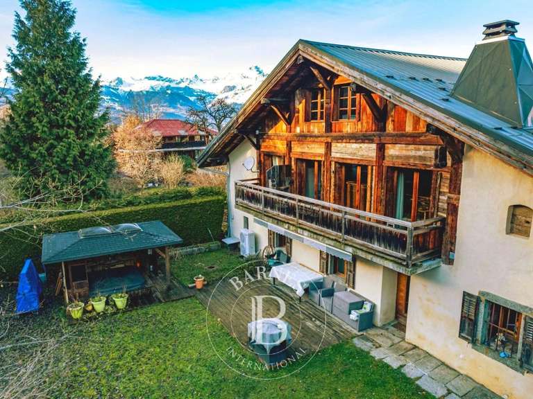 Unusual property Saint-Gervais-les-Bains - 6 bedrooms - 288m²