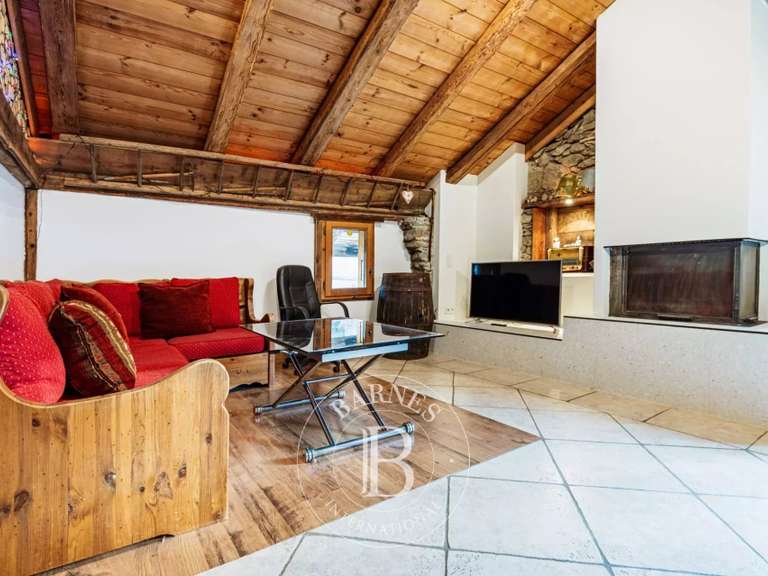 Unusual property Saint-Gervais-les-Bains - 6 bedrooms - 288m²