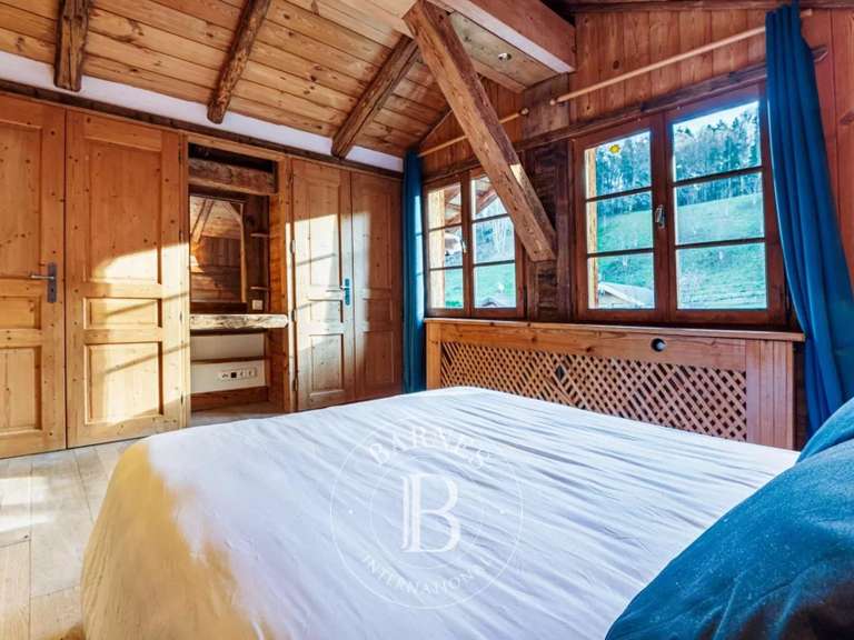 Unusual property Saint-Gervais-les-Bains - 6 bedrooms - 288m²