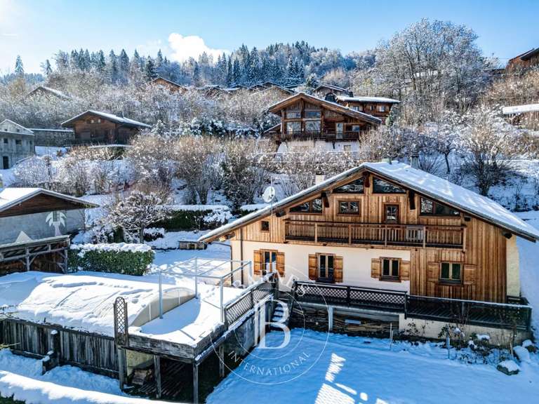 Unusual property Saint-Gervais-les-Bains - 5 bedrooms - 272m²