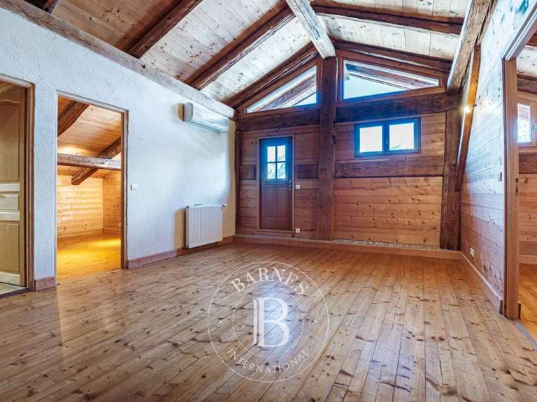 Unusual property Saint-Gervais-les-Bains - 5 bedrooms - 272m²