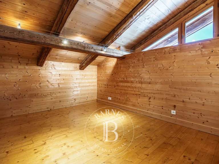 Unusual property Saint-Gervais-les-Bains - 5 bedrooms - 272m²