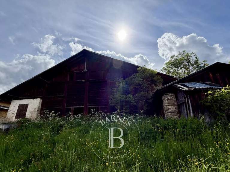 Bien atypique Saint-Gervais-les-Bains - 2 chambres - 226m²