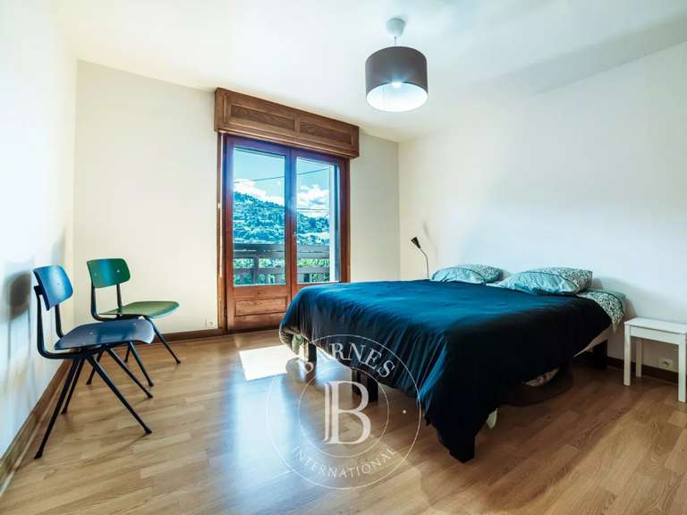 Chalet Saint-Gervais-les-Bains - 6 bedrooms - 300m²
