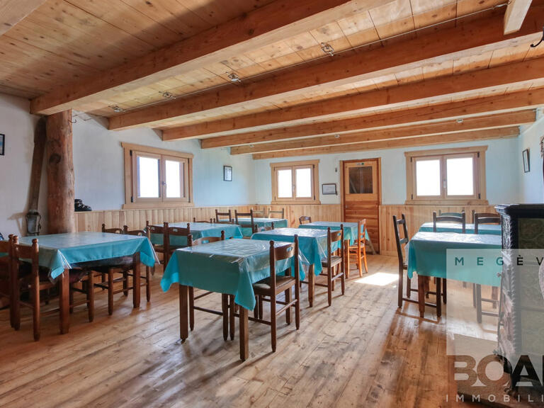 House Saint-Gervais-les-Bains - 4 bedrooms - 147m²