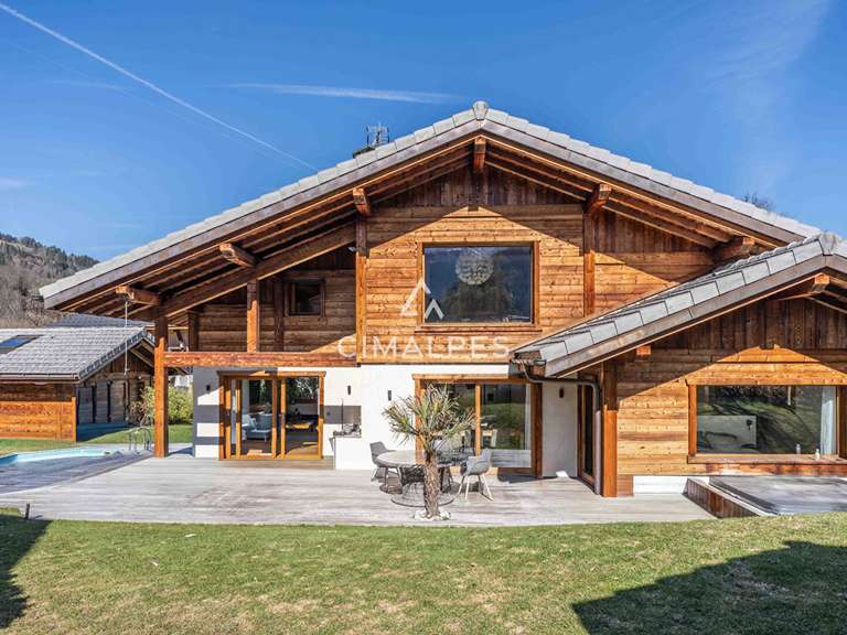 Maison Saint-Gervais-les-Bains - 4 chambres - 218m²