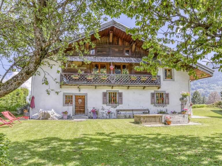 Maison Saint-Gervais-les-Bains - 6 chambres - 276m²
