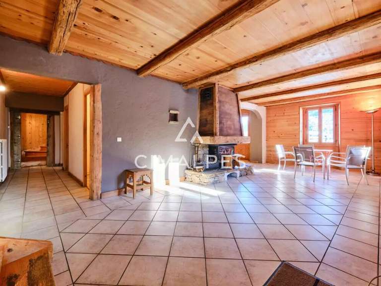 Maison Saint-Gervais-les-Bains - 5 chambres - 290m²